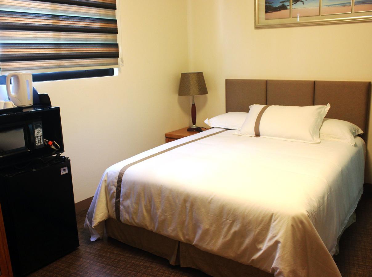 Saipan Beach Hotel מראה חיצוני תמונה