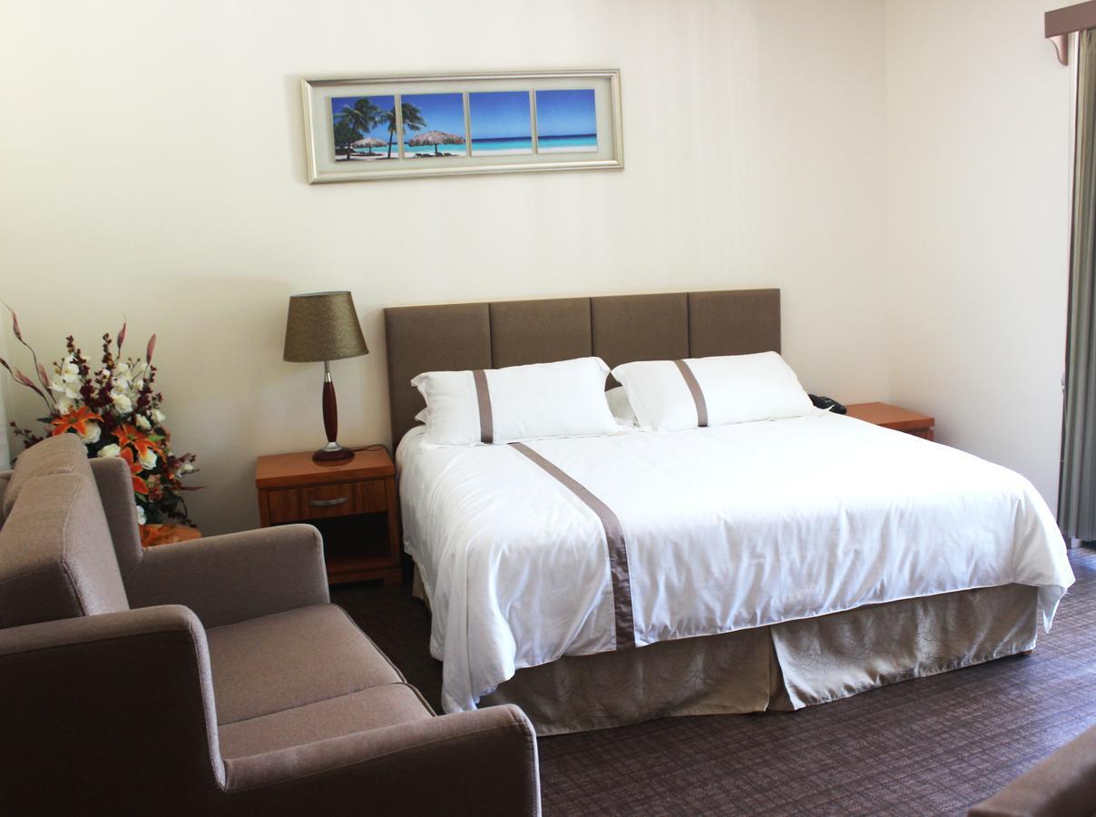 Saipan Beach Hotel מראה חיצוני תמונה