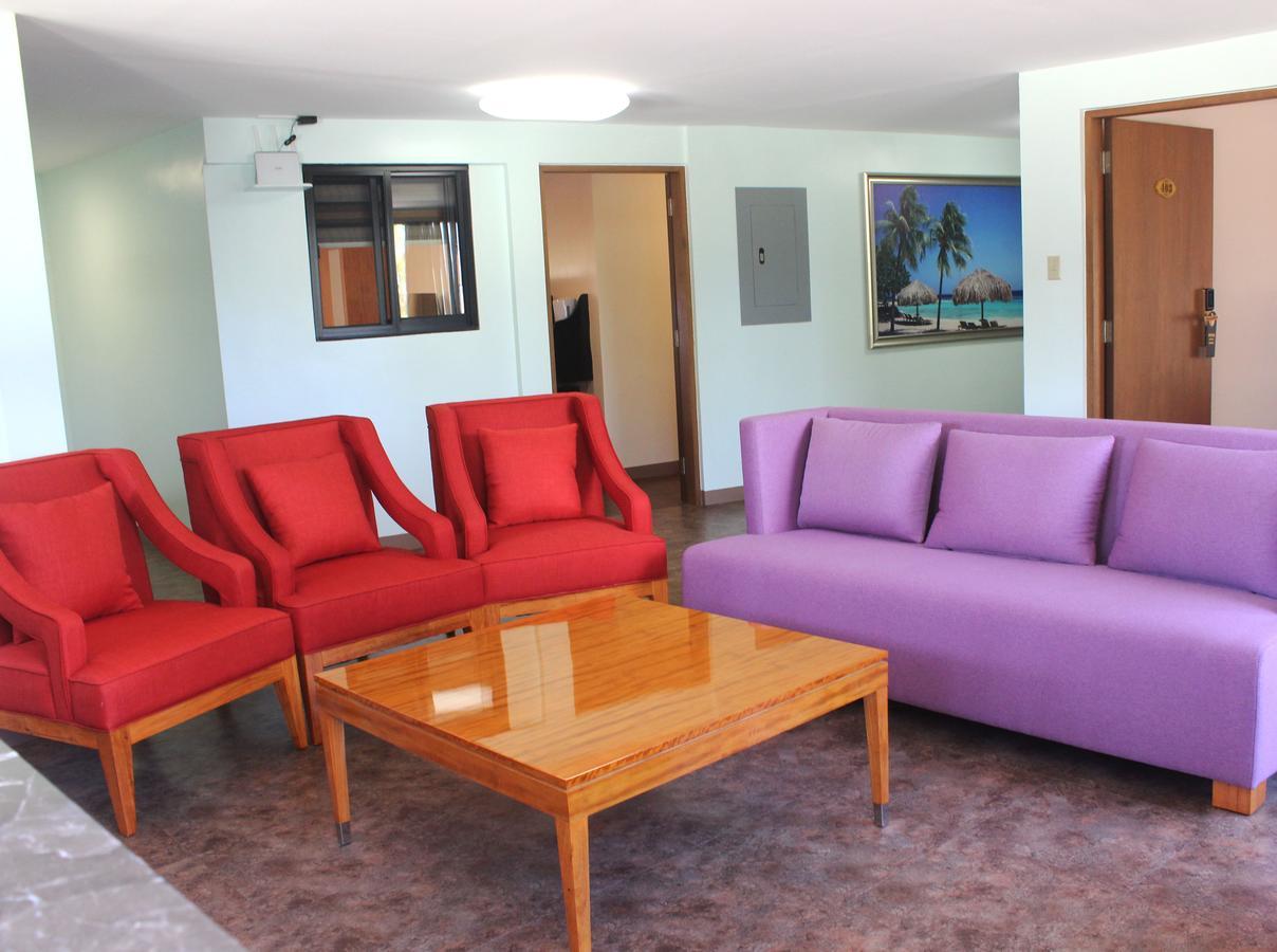 Saipan Beach Hotel מראה חיצוני תמונה