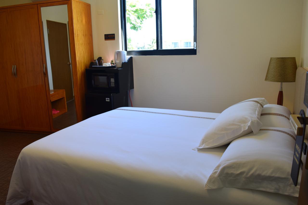 Saipan Beach Hotel מראה חיצוני תמונה