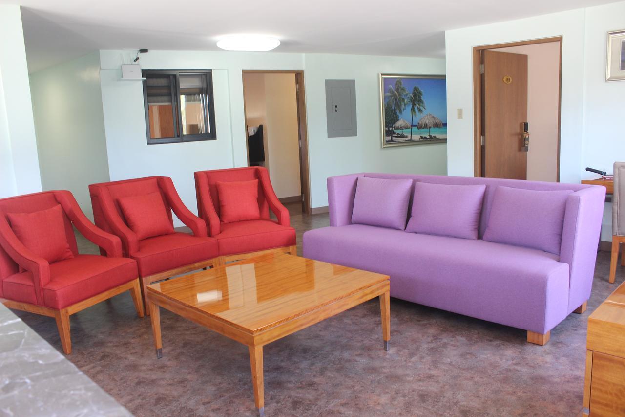 Saipan Beach Hotel מראה חיצוני תמונה