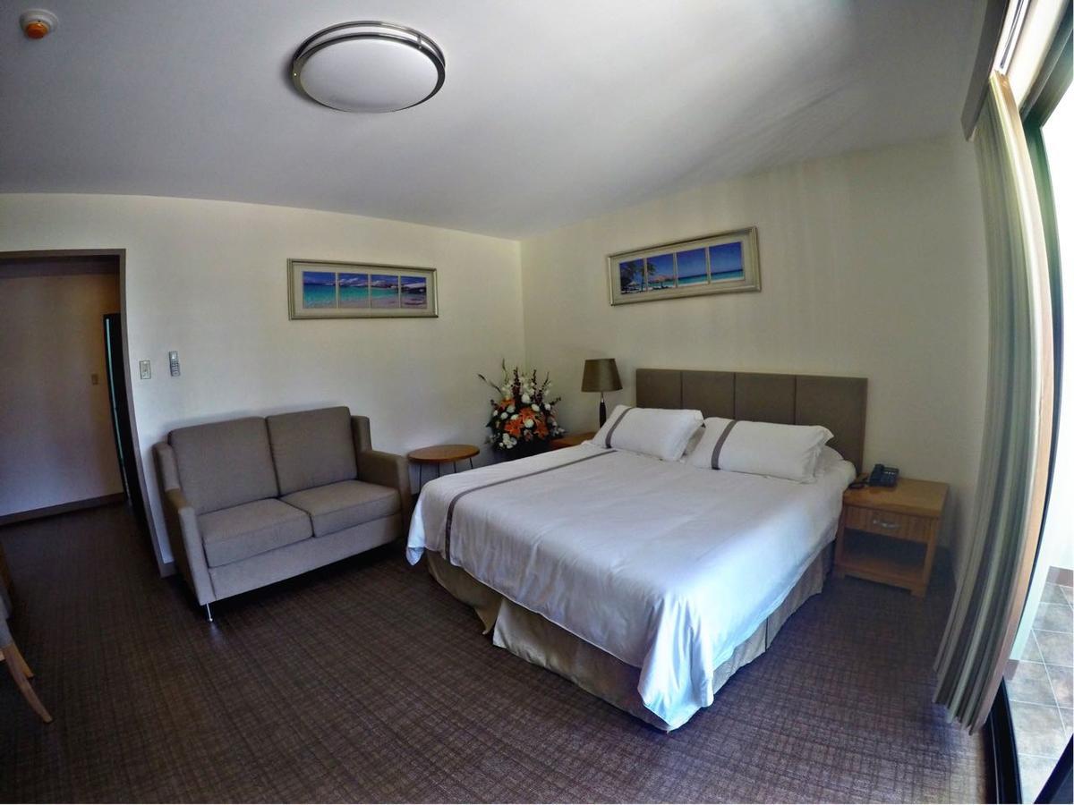 Saipan Beach Hotel מראה חיצוני תמונה
